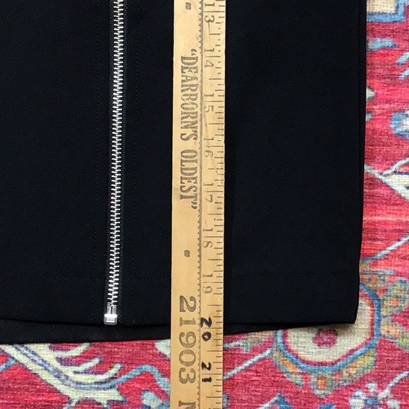 🖤 VENEZIA Stretch Black Chrome Full Zip Unlined Fitted Knee Length - Picture 7 of 9